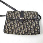 648 1146 LADY'S HANDBAG